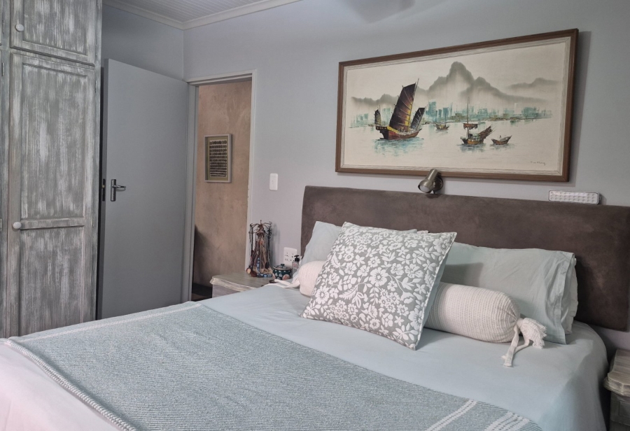 3 Bedroom Property for Sale in Brenton On Lake Western Cape